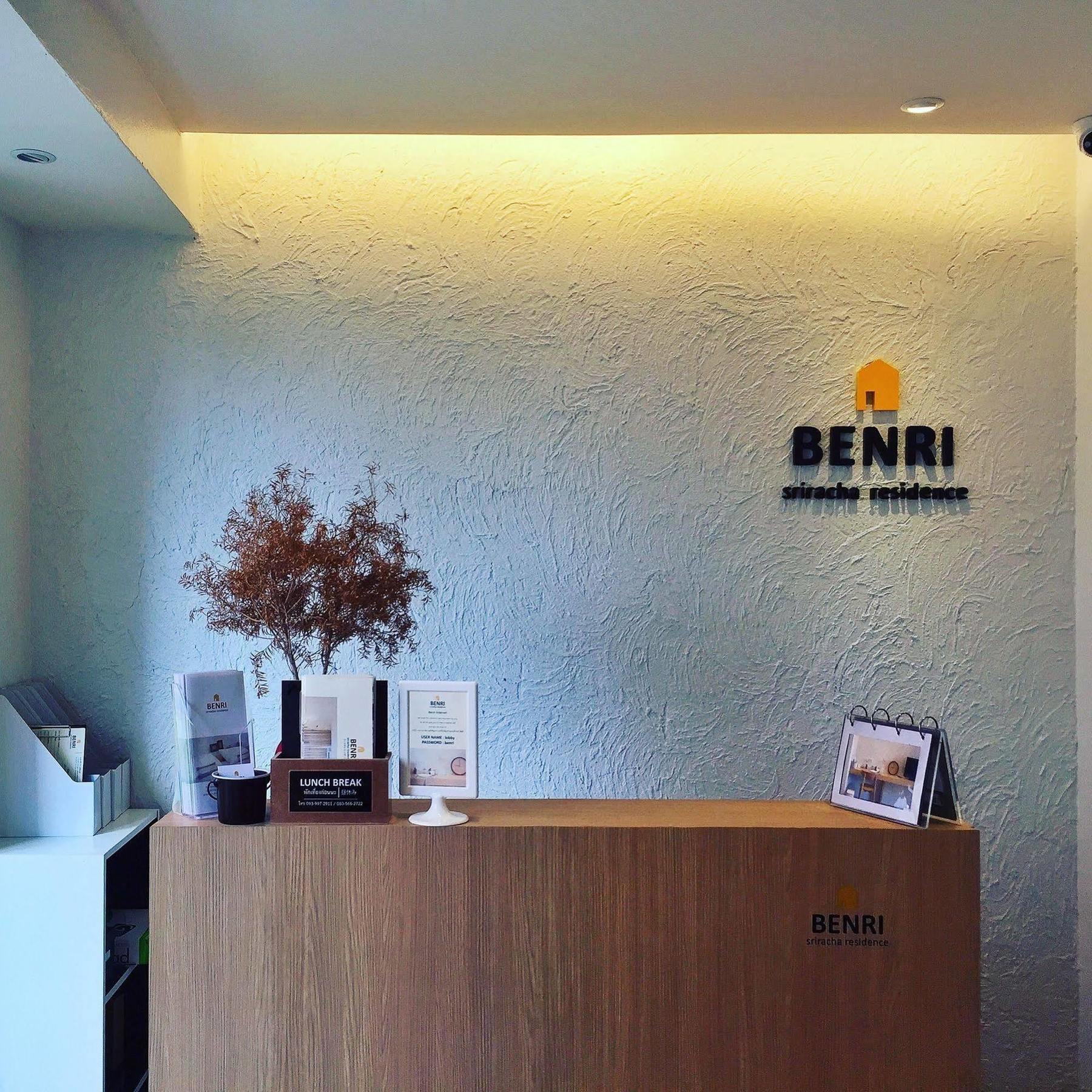 Benri Sriracha Residence Si Racha Extérieur photo