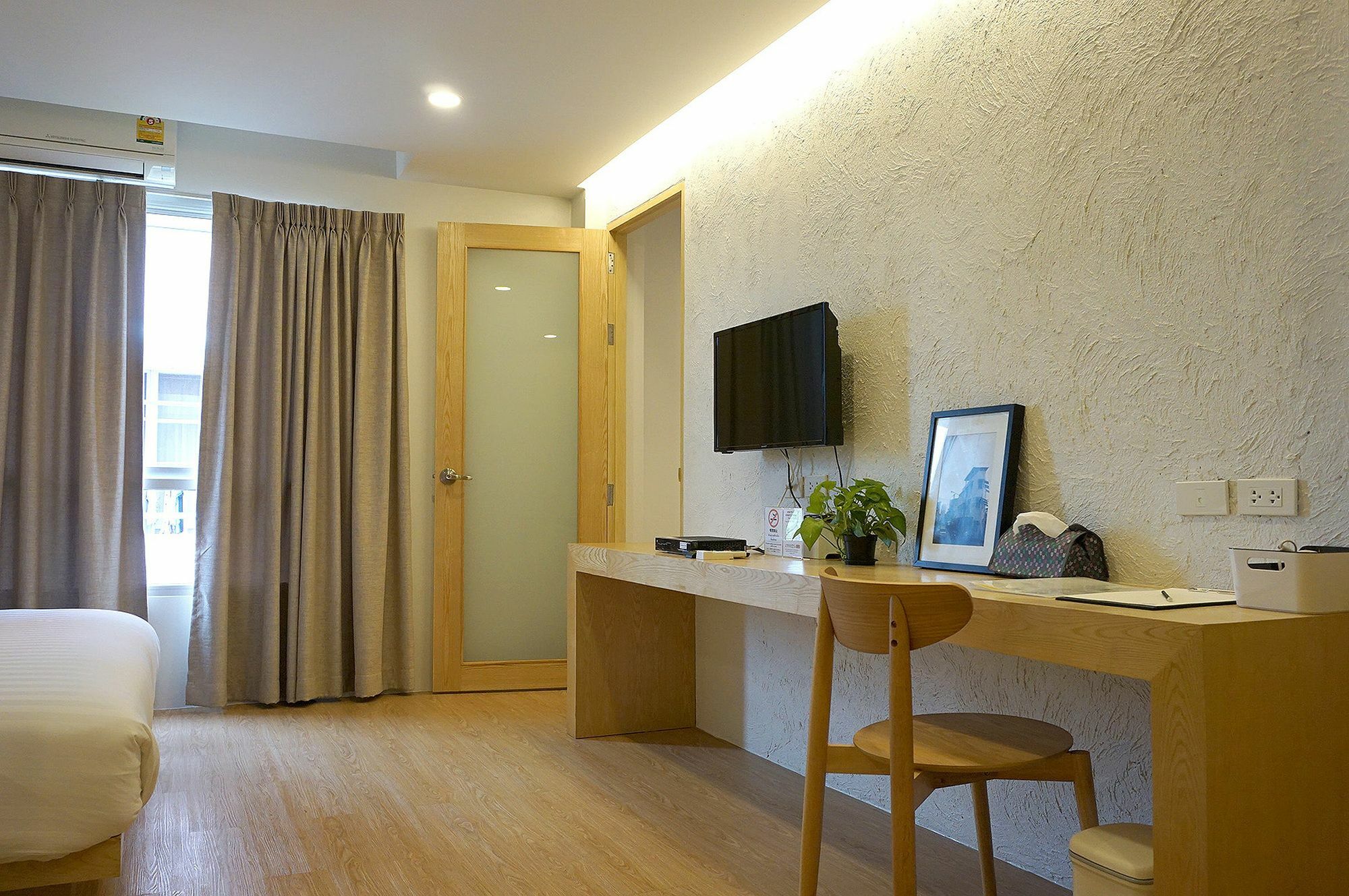 Benri Sriracha Residence Si Racha Extérieur photo