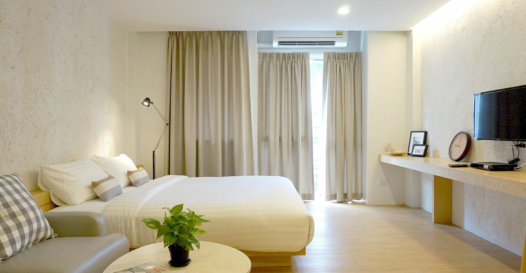 Benri Sriracha Residence Si Racha Extérieur photo